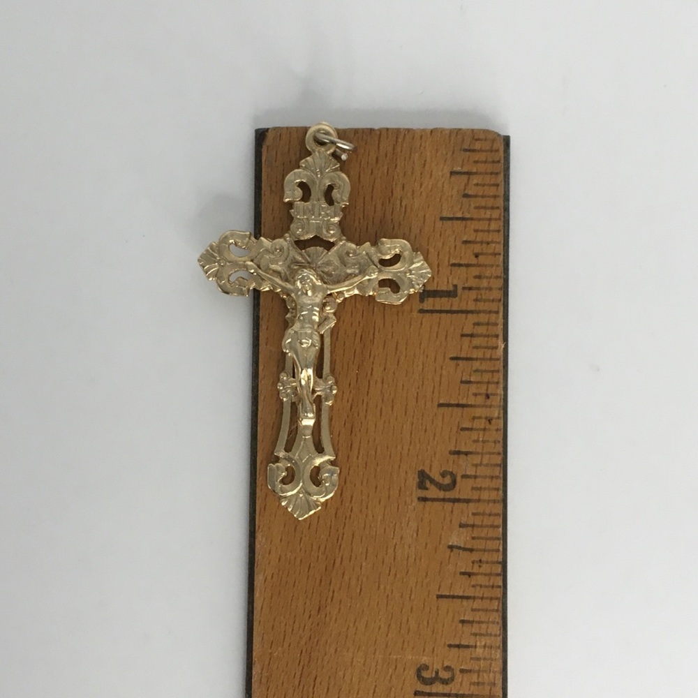 Vintage Crucifix Cross Pendant Gold Tone Christian Catholic Religious - Picture 6 of 6